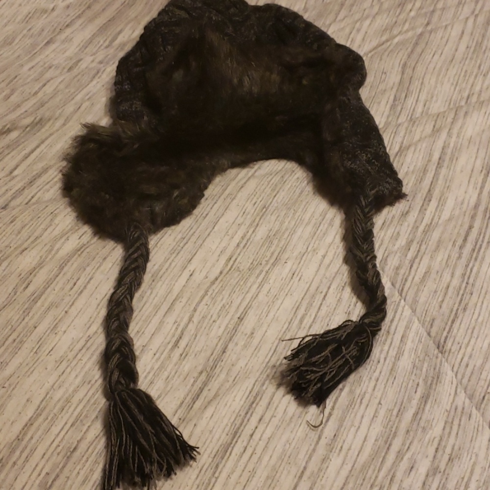 Black Faux Wolf Fur knitted Snow Cap